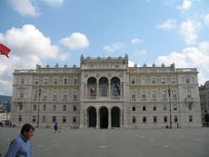 Italien Friaul Triest Palazzo del Governo 002.JPG